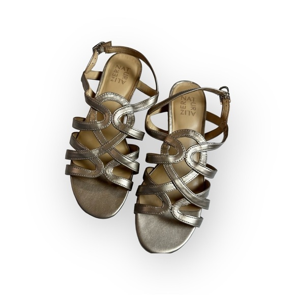 Naturalizer Raine Strappy Low Heeled Sandals ๐ - Picture 7 of 7